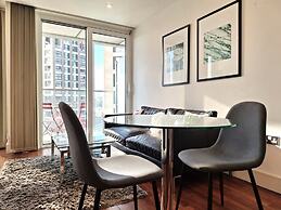 Still Life Aldgate Deluxe