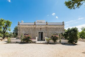 Villa Thea Charming Houses