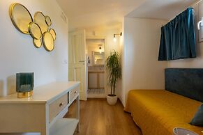 Villa Thea Charming Houses