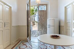 Villa Thea Charming Houses