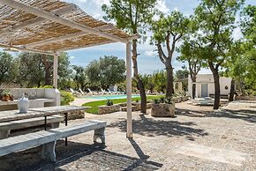 Villa Thea Charming Houses