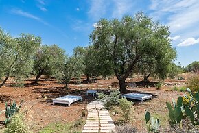 Villa Thea Charming Houses