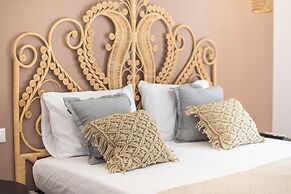 Nomad Pennie Home by CloudKeys