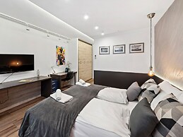 SKY9 Apartments District 6