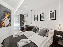 SKY9 Apartments District 6