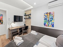 SKY9 Apartments District 6