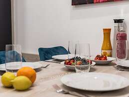 SKY9 Apartments District 6