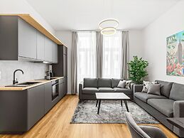 SKY9 Apartments District 6