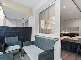 SKY9 Apartments District 6