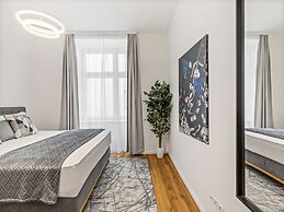 SKY9 Apartments District 6