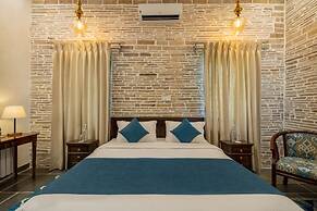 Moonstone, Bhopal, Amã Stays & Trails