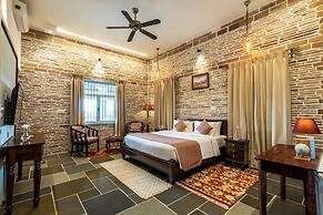 Moonstone, Bhopal, Amã Stays & Trails