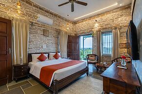 Moonstone, Bhopal, Amã Stays & Trails