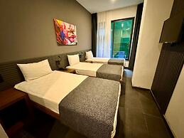 WOLF OF THE CITY HOTEL & SPA