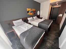Wolf Of The City Hotel & Spa