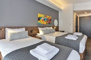 Wolf Of The City Hotel & Spa