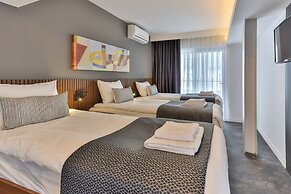 WOLF OF THE CITY HOTEL & SPA