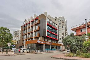 Wolf Of The City Hotel & Spa