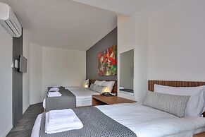 WOLF OF THE CITY HOTEL & SPA