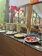 Wolf Of The City Hotel & Spa
