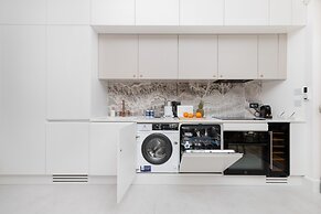 Lux Nadmotlawie Apartments by Renters