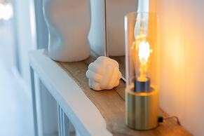 Lux Nadmotlawie Apartments by Renters