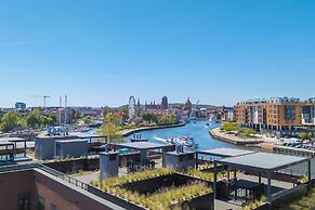 Lux Nadmotlawie Apartments by Renters