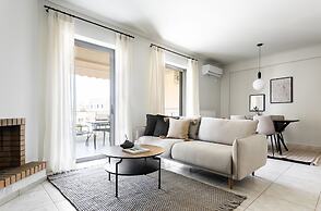 Majestic 3BR Apartment in Chalandri