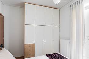 Majestic 3BR Apartment in Chalandri