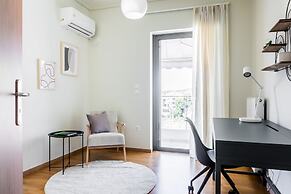 Majestic 3BR Apartment in Chalandri