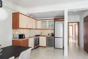 Majestic 3BR Apartment in Chalandri