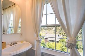Berkeley Home w/ Garden, Close to San Francisco!