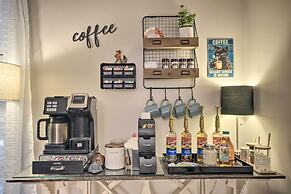 Recently Renovated Raleigh Retreat w/ Patio!