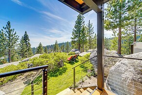 Decks + Lake Tahoe Views: Secluded Mtn Cabin!