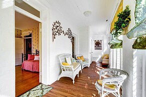 Bowling Green House w/ Shared Pool!