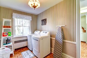 Bowling Green House w/ Shared Pool!