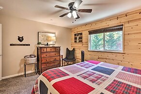 Half-mi to Bear Mtn Ski Resort: Cabin w/ Hot Tub