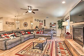 Half-mi to Bear Mtn Ski Resort: Cabin w/ Hot Tub