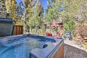 Half-mi to Bear Mtn Ski Resort: Cabin w/ Hot Tub