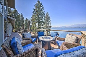 Sandpoint Waterfront Getaway on Lake Pend Oreille!