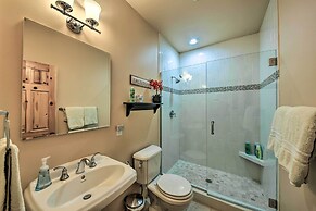 Sandpoint Waterfront Getaway on Lake Pend Oreille!