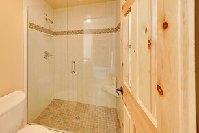 Sandpoint Waterfront Getaway on Lake Pend Oreille!