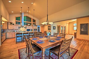 Sandpoint Waterfront Getaway on Lake Pend Oreille!