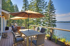Sandpoint Waterfront Getaway on Lake Pend Oreille!