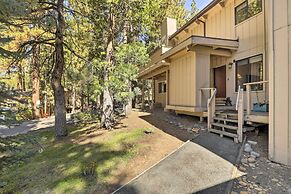 Cozy Incline Village Condo ~ 1 Mi to Diamond Peak!