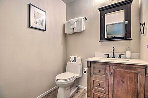 Elegant Mountain-view Condo < 1 Mi to Lifts!