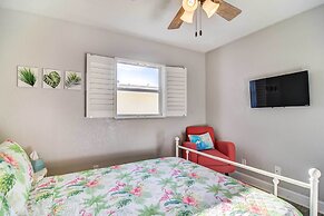 Beautiful Clearwater Getaway < 6 Mi to Beach!