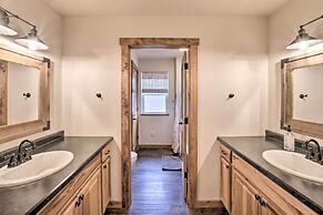 Bright Shawano Lake Oasis - Walk to Boat Launch!