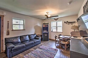 Bright Shawano Lake Oasis - Walk to Boat Launch!