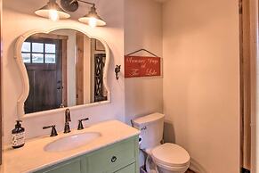 Bright Shawano Lake Oasis - Walk to Boat Launch!